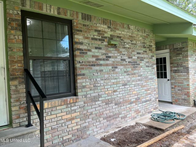7701 Harold Avenue, Moss Point, MS 39563