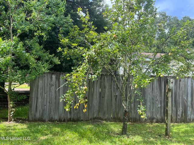 7701 Harold Avenue, Moss Point, MS 39563