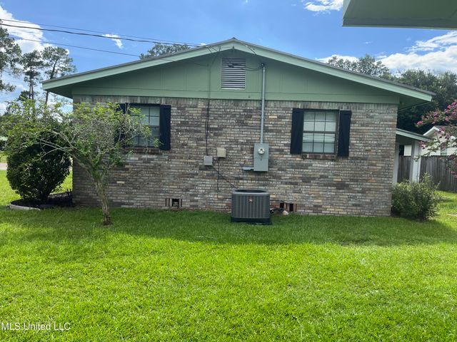 7701 Harold Avenue, Moss Point, MS 39563