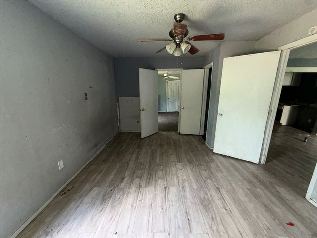 5533 BONG Drive, Fort Worth, TX 76112