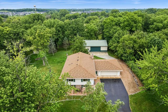 7160 Creekwood Lane, Prior Lake, MN 55372