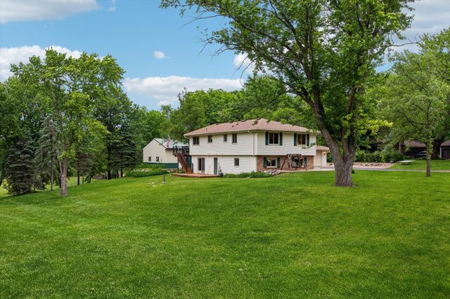 7160 Creekwood Lane, Prior Lake, MN 55372