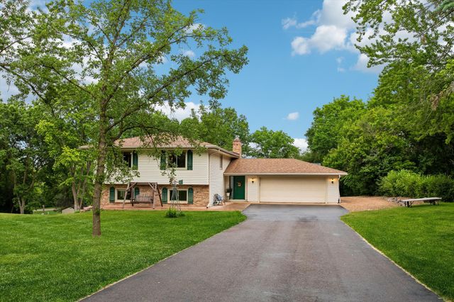 7160 Creekwood Lane, Prior Lake, MN 55372