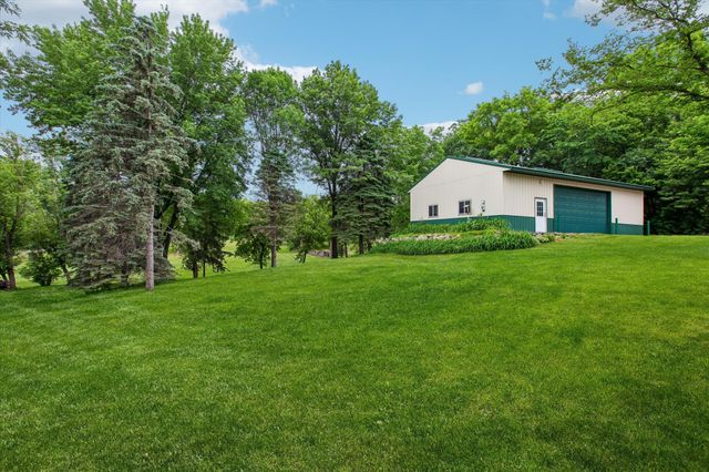 7160 Creekwood Lane, Prior Lake, MN 55372