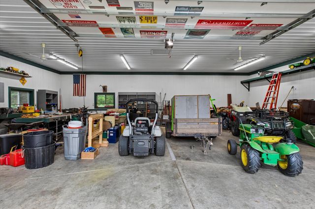 7160 Creekwood Lane, Prior Lake, MN 55372