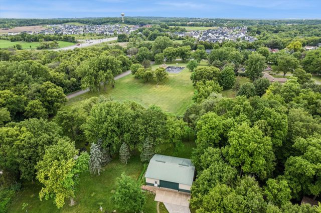 7160 Creekwood Lane, Prior Lake, MN 55372