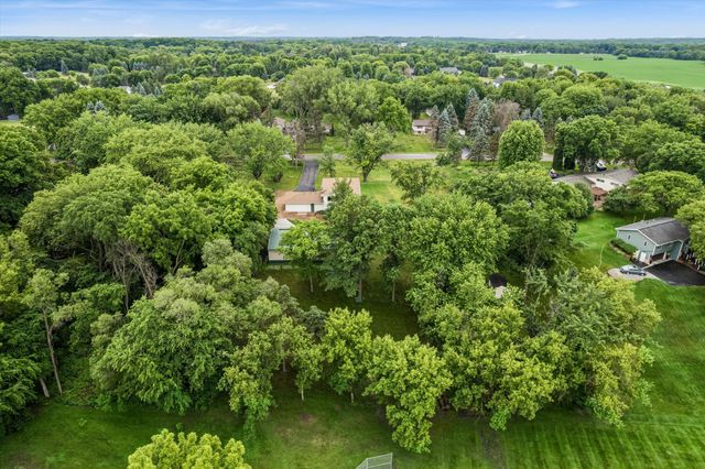 7160 Creekwood Lane, Prior Lake, MN 55372