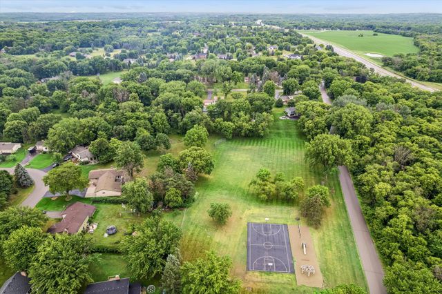 7160 Creekwood Lane, Prior Lake, MN 55372