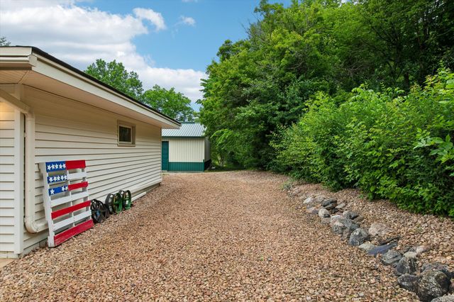 7160 Creekwood Lane, Prior Lake, MN 55372
