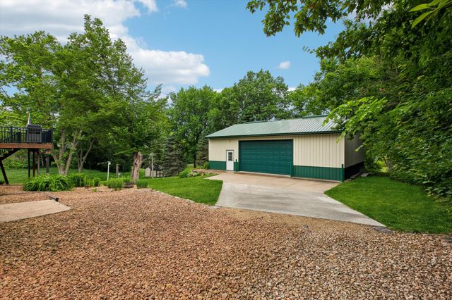 7160 Creekwood Lane, Prior Lake, MN 55372