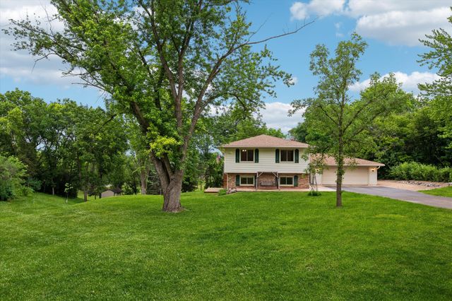 7160 Creekwood Lane, Prior Lake, MN 55372