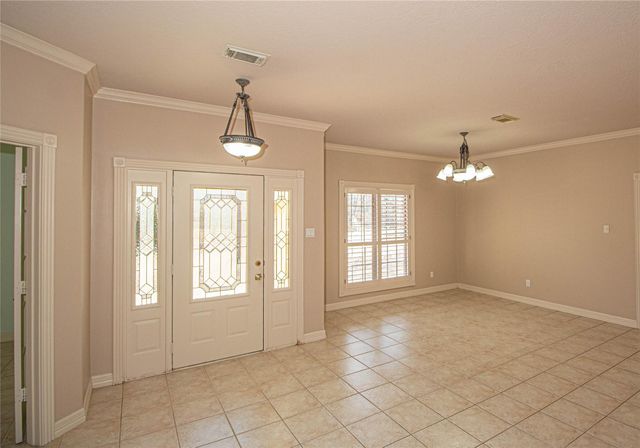 235 Hubert Lane, Livingston, TX 77351