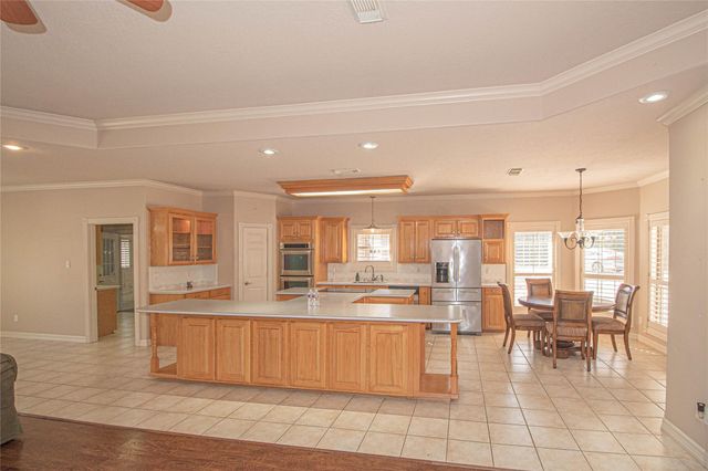 235 Hubert Lane, Livingston, TX 77351