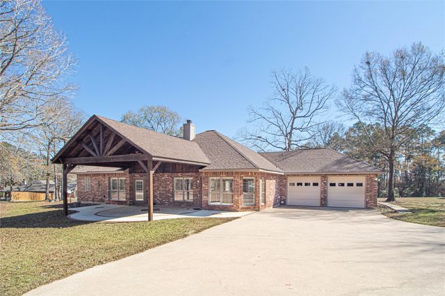 235 Hubert Lane, Livingston, TX 77351