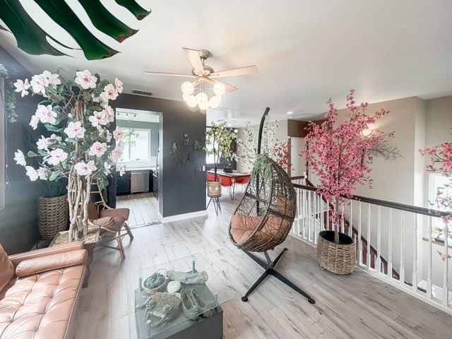 8953 Forked Creek Way, Elk Grove, CA 95758