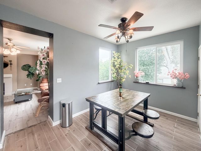 8953 Forked Creek Way, Elk Grove, CA 95758