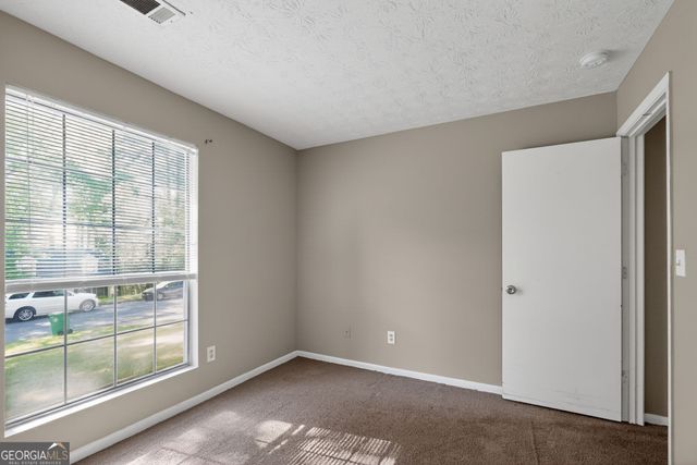 814 Hemingway Road, Stone Mountain, GA 30088