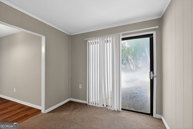 814 Hemingway Road, Stone Mountain, GA 30088