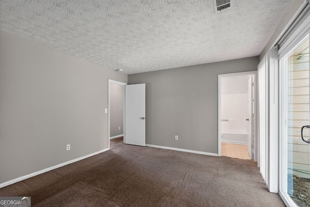 814 Hemingway Road, Stone Mountain, GA 30088