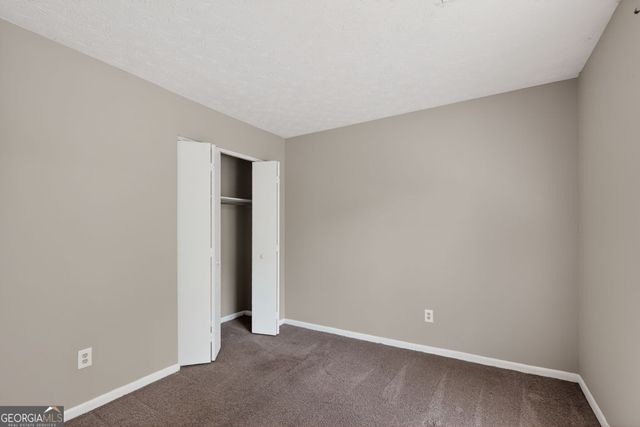 814 Hemingway Road, Stone Mountain, GA 30088