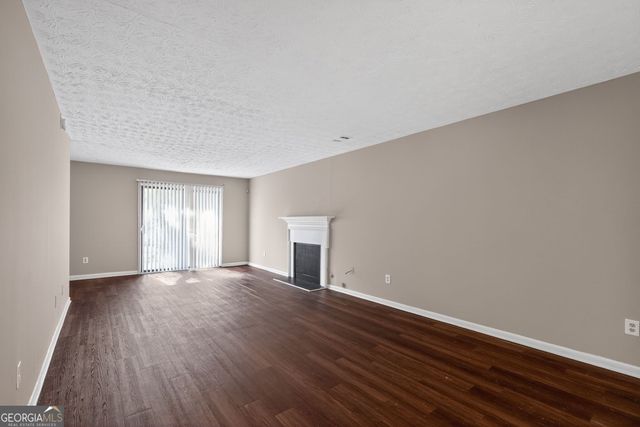 814 Hemingway Road, Stone Mountain, GA 30088