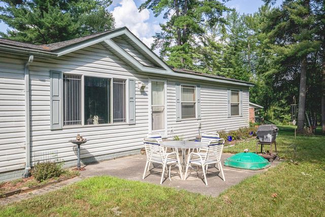 2273 Woodland Drive, West Branch Twp, MI 48661