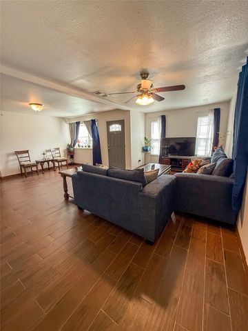 2527 Talco Drive, Dallas, TX 75241