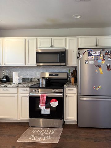 2527 Talco Drive, Dallas, TX 75241