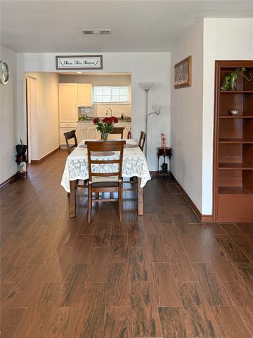 2527 Talco Drive, Dallas, TX 75241