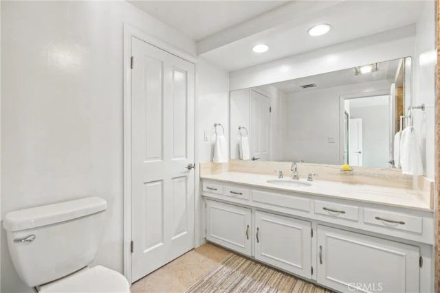 1019 Riverview Drive, Fallbrook, CA 92028