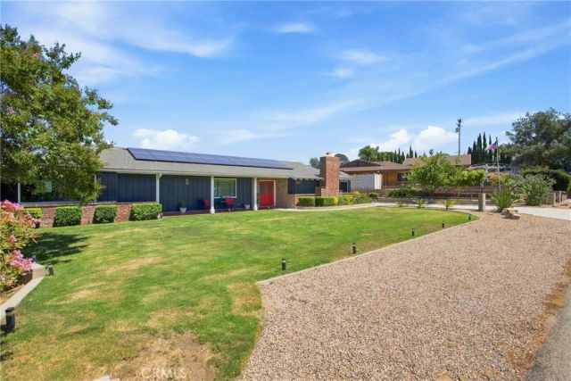 1019 Riverview Drive, Fallbrook, CA 92028