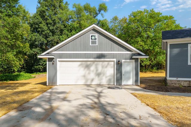 135 Golf View Drive, Plainwell, MI 49080