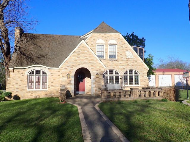 529 S 9th Street, Arkadelphia, AR 71923
