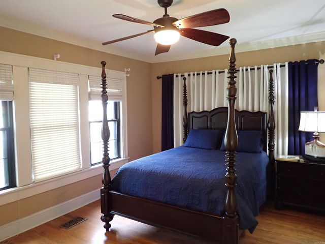 529 S 9th Street, Arkadelphia, AR 71923