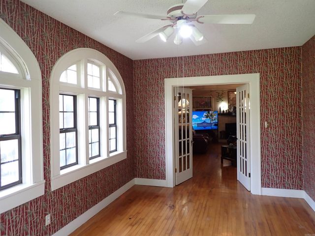 529 S 9th Street, Arkadelphia, AR 71923
