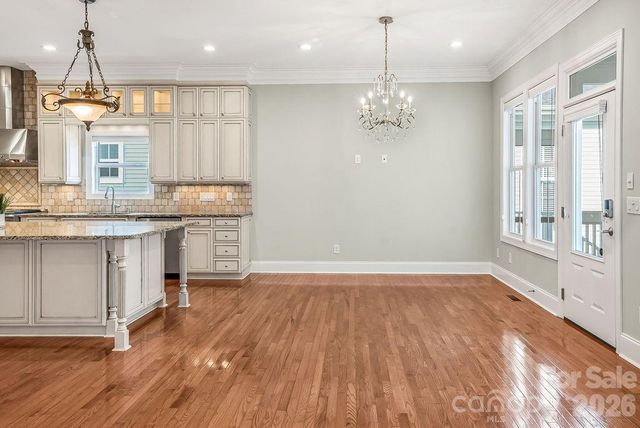 10022 Triple Oak Road, Charlotte, NC 28277
