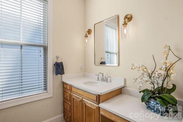 10022 Triple Oak Road, Charlotte, NC 28277