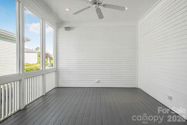 10022 Triple Oak Road, Charlotte, NC 28277