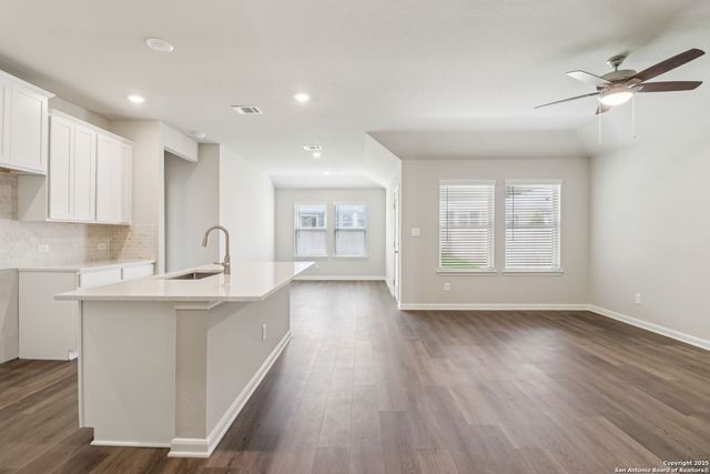 9923 Medicine Hat, San Antonio, TX 78254