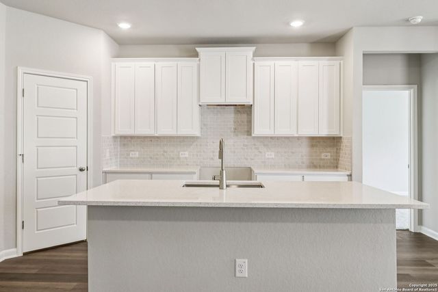 9923 Medicine Hat, San Antonio, TX 78254