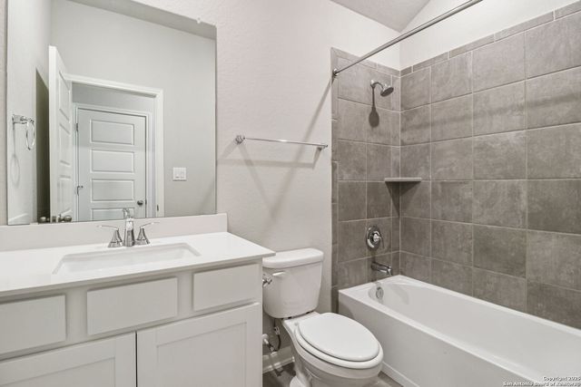 9923 Medicine Hat, San Antonio, TX 78254