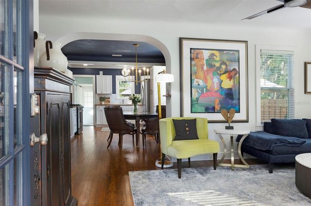 1101 CRESCENT LAKE DRIVE N, St Petersburg, FL 33701