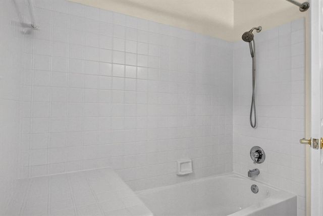 4905 Ravine Court, Ann Arbor, MI 48105