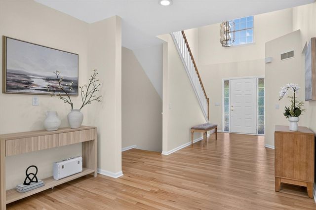 4905 Ravine Court, Ann Arbor, MI 48105
