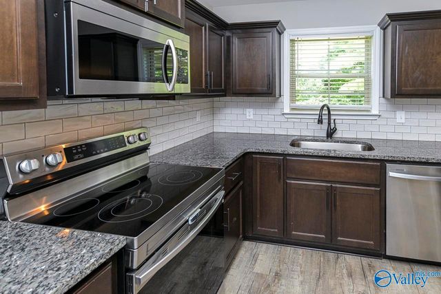 119 Wyatt Circle, Owens Cross Roads, AL 35763