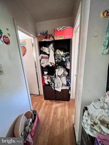 1457 MARLYNS LN, North Wales, PA 19454