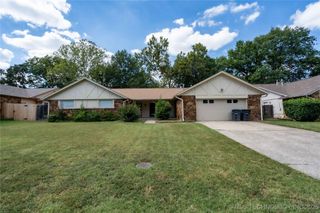 6718 S 90th Avenue E, Tulsa, OK 74113