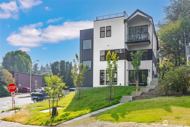 5718 NE 65th Street, Seattle, WA 98115