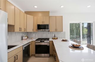 5718 NE 65th Street, Seattle, WA 98115