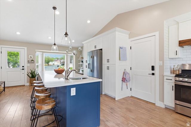 12 E 1340 S, Farmington, UT 84025